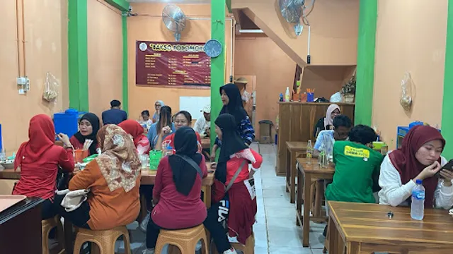 Bakso & Mie Ayam Podomoro - Lubang Buaya