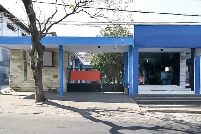 RedDoorz Near Stasiun Lawang