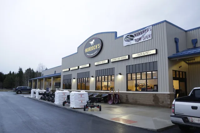 Murdoch's Ranch & Home Supply