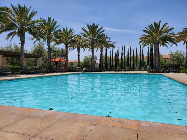 Garden Center Park Pool