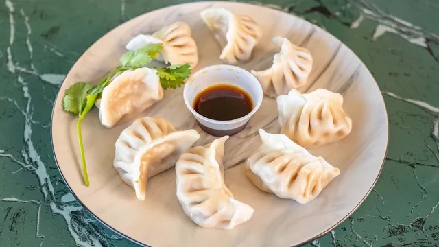 Red Central Chinese Restaurant (Erie plaza center)