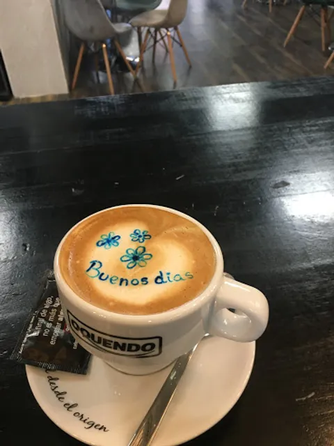 BAR Y CAFETERIA LOS MORENO