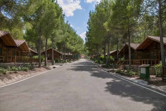 Cabañas y Bungalows VALLE DEL CABRIEL