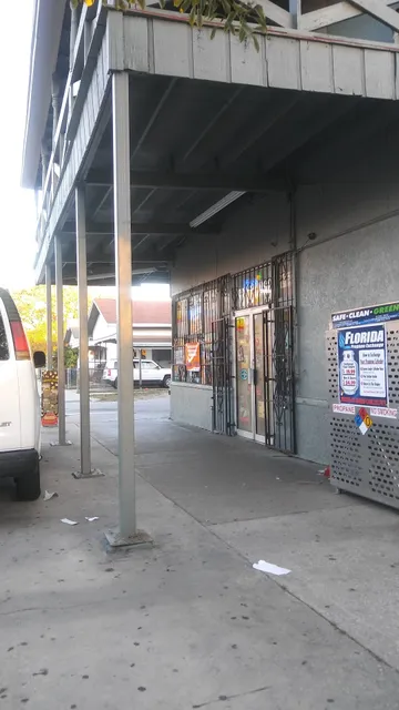 Los Amigos Grocery & Meats