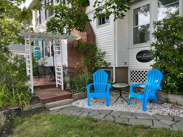 John Randall House B&B and Condos