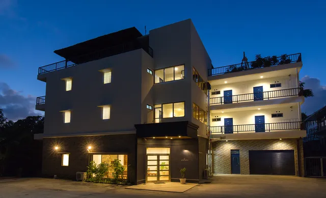 Garden Palace Downtown Koror