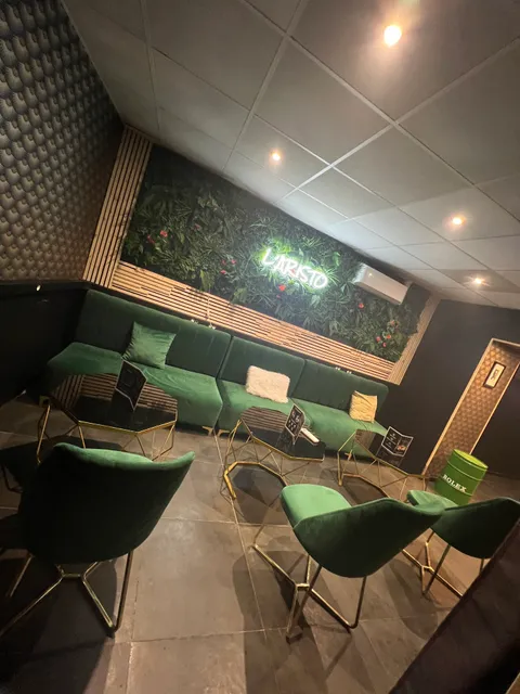 L'ARISTO - BAR À CHICHAS