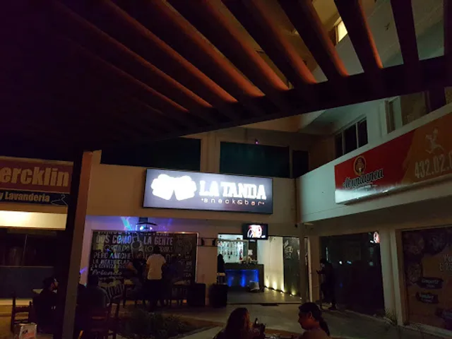 The Tanda Snack & Bar