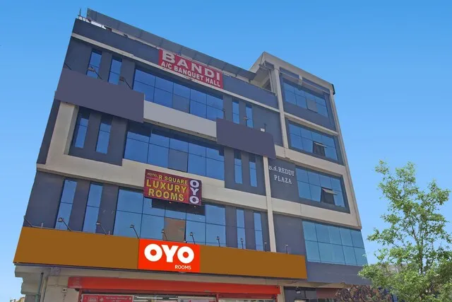 Flagship Hotel R Square