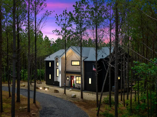 Wild Mountain Honey Luxury Cabin