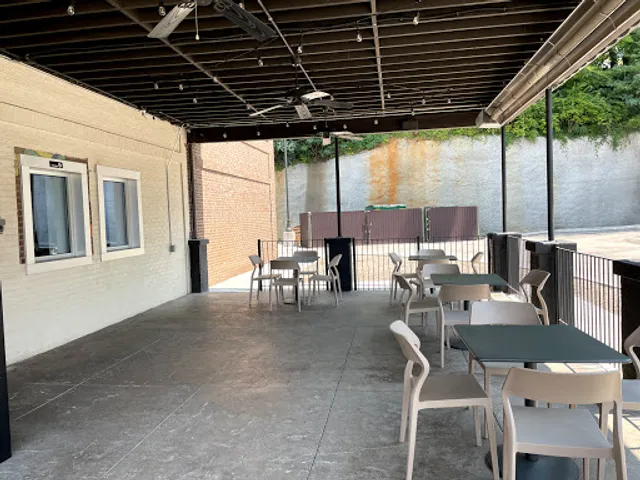 DosBros Fresh Mexican Grill