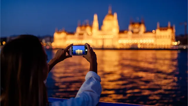 Budapest Night Cruises & Boat Tours