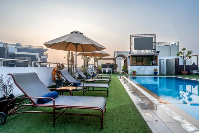 Hilton Garden Inn Dubai Jumeirah