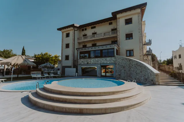 Halanus Hotel & Resort