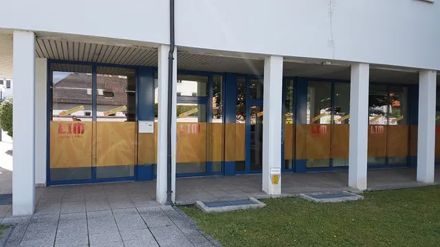 Sun AsiaShop & Imbiss