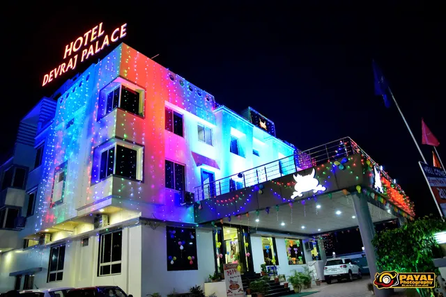 Hotel Devraj Palace