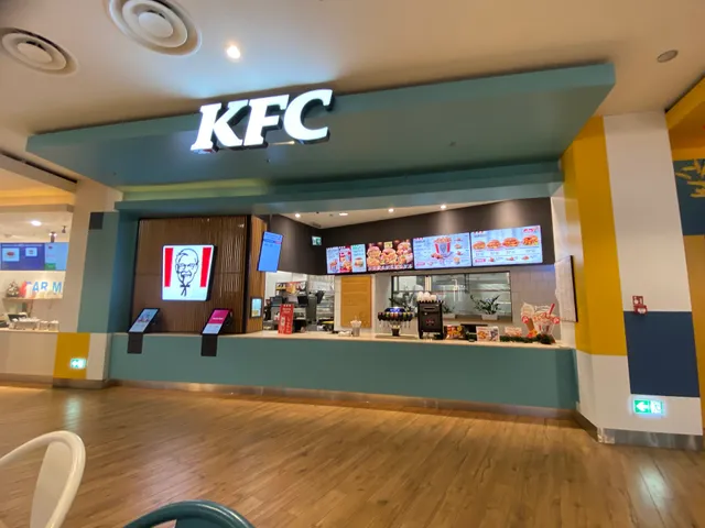 KFC Warszawa Reduta