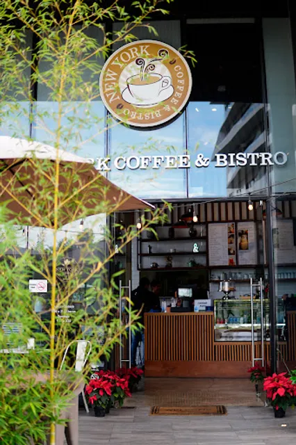 New York Coffee & Bistro