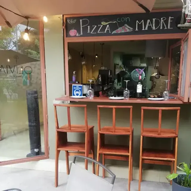 Olivia Osteria & Pizzería Artesanal