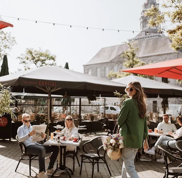 Café Brasserie Capital