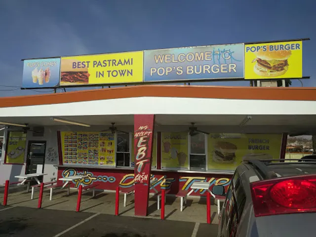 Pop's Drive-In