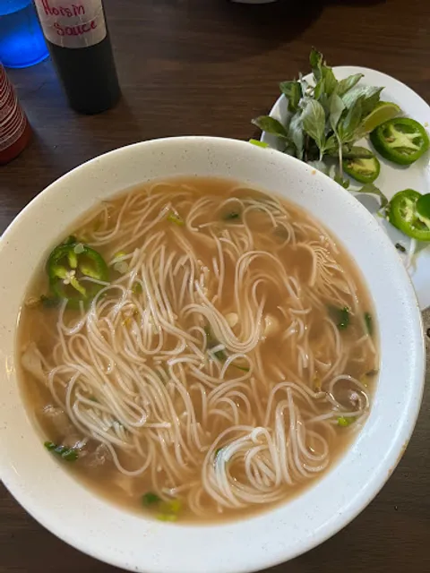 House of Egg roll & Pho