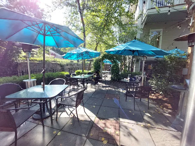 Waterhouse Restaurant