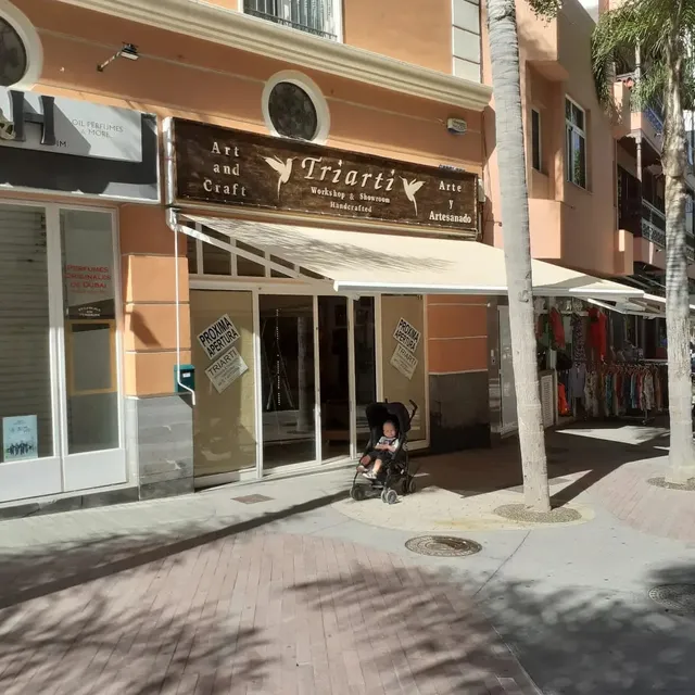 Triarti Art And Craft - Arte y Artesanado