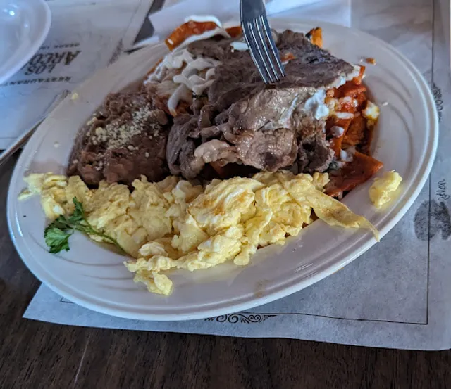 Los Arcos Restaurant