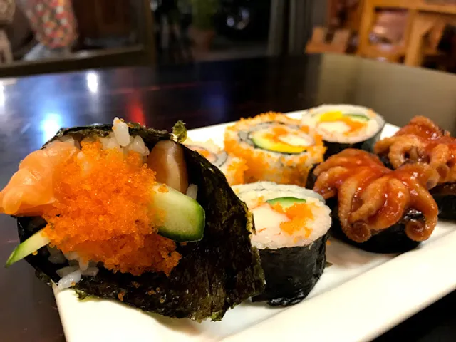 TSUNAMI BAR SURATTHANI