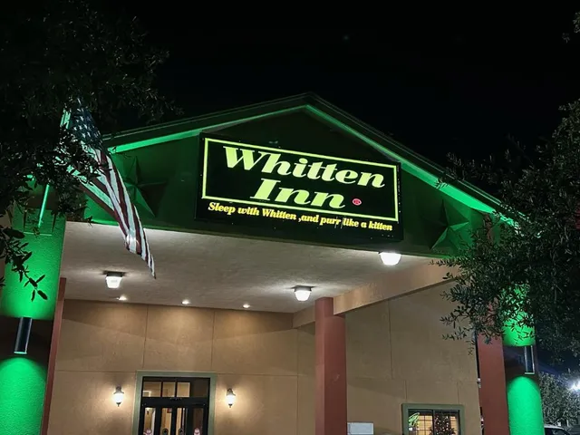 Whitten Inn Cotulla and RV Park