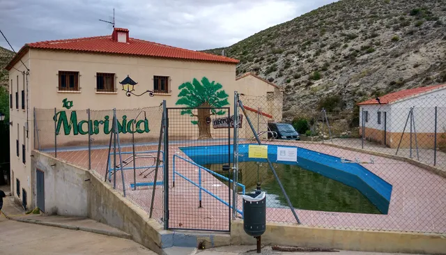 municipal shelter "the Marisica" of Obón