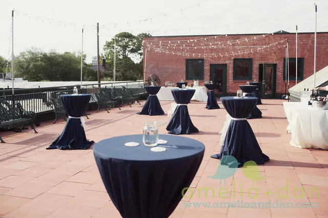 Old Bay Marketplace Loft and Rooftop