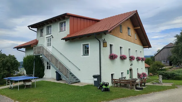 Ferienhof Woadhof Fam Kainberger