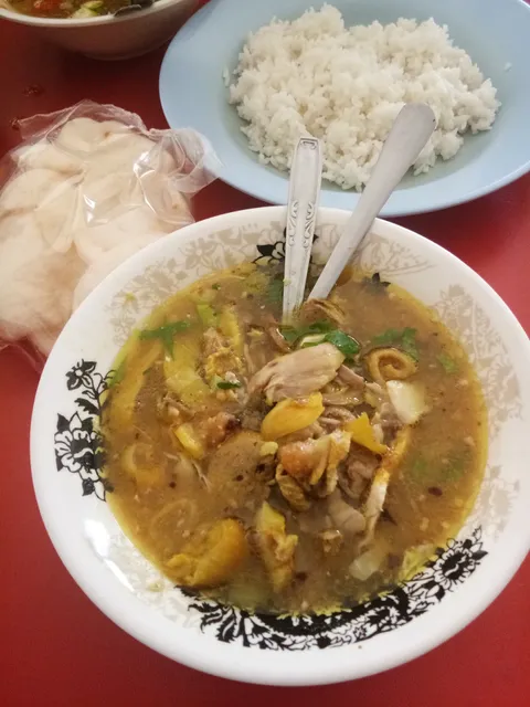 SOTO AYAM SURABAYA CAK WITO