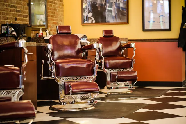 Lu's Barber Shop Haircut & Shave - League City