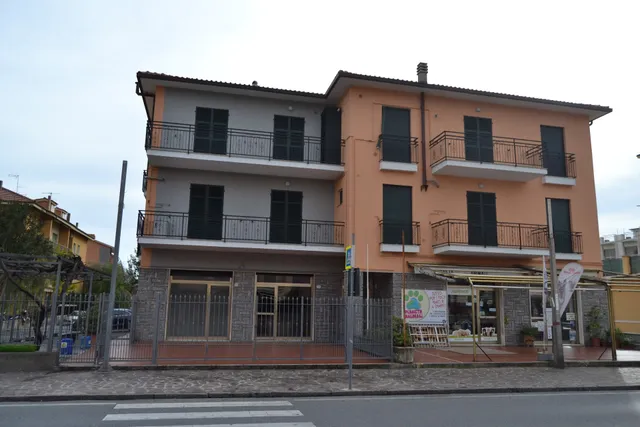 Happy House Diano Marina