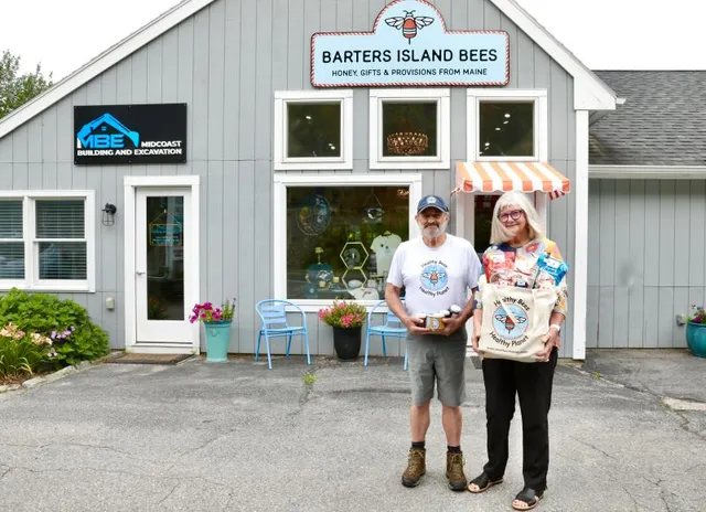 Barters Island Bees Store