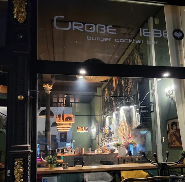 Große Liebe burger. cocktail. bar.