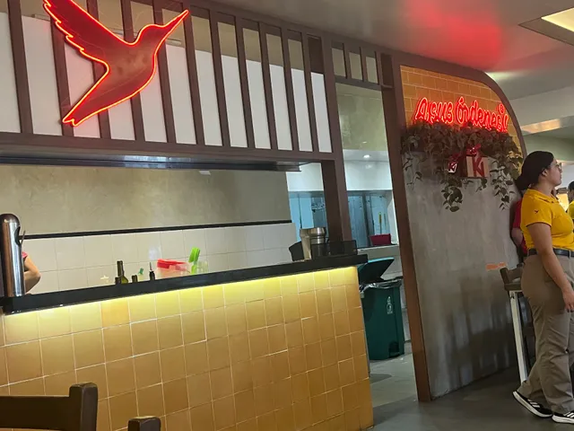 Karne Garibaldi Isla Chedraui Plaza México