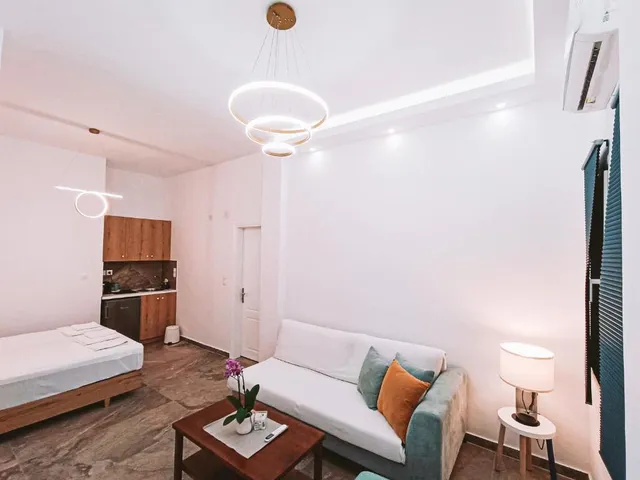 Valhalla - Brand New Airport Apt.