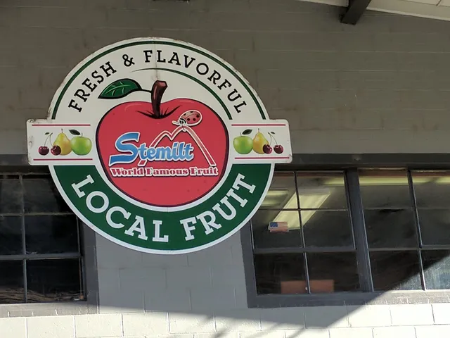 Stemilt Retail Store