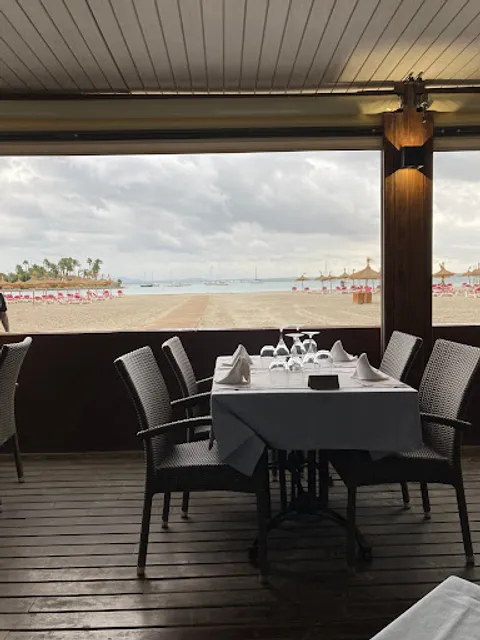 Beach Restaurant Pizzeria