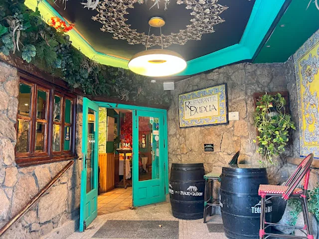 Dudua Palacio - Restaurante de cocina mediterránea en el centro de Madrid