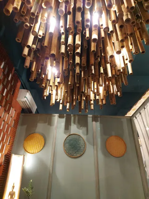 Cafe L'amour - Best Cafe In Vadodara For Birthday Celebration And Candle light Date