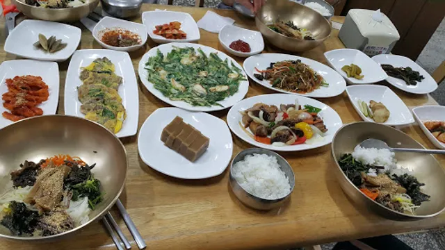 백운장식당
