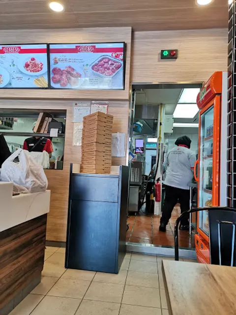 Pizza Hut Delivery Senawang