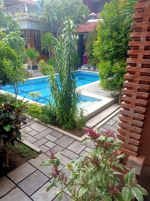MIA LEGIAN GUEST HOUSE