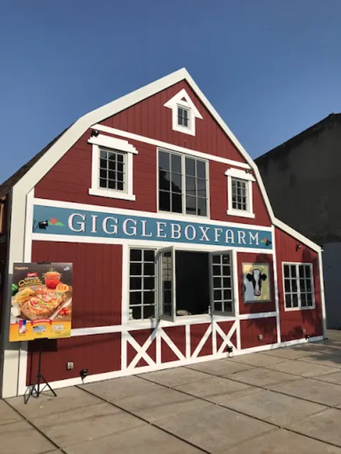 Giggle Box