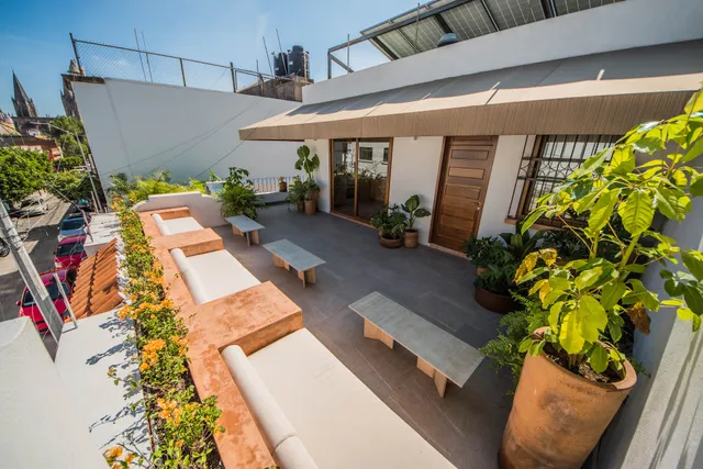 Casa Montore by Barrio Mexico